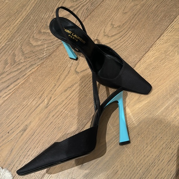 Worn once size 7.5 YSL heels - Picture 4 of 6